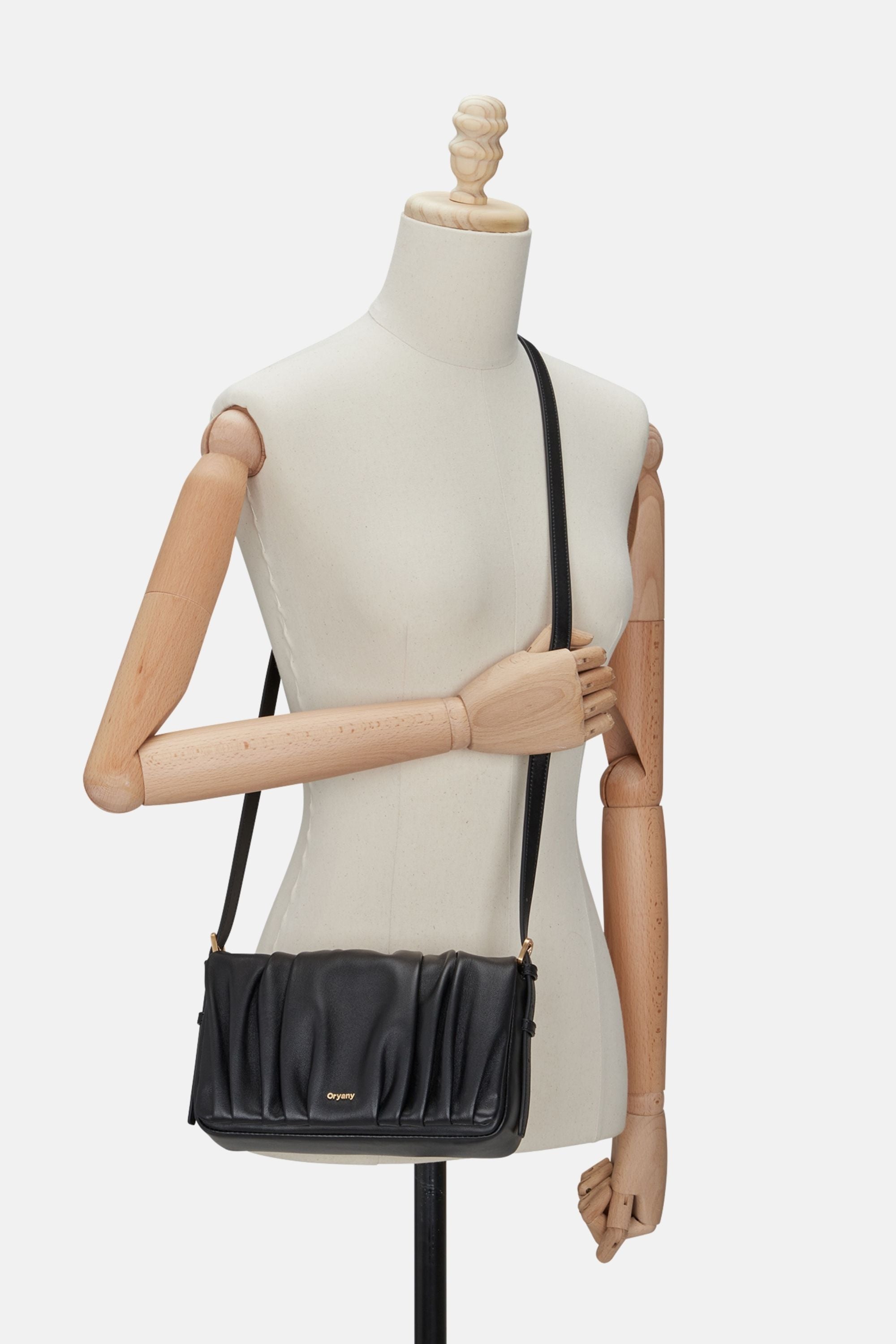Bell Shoulder - Medium Crossbody - Black / One size